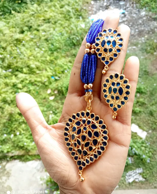 Assamese_Traditional_Gold_Plated_Blue_Dugdugi_Tassel_Jewellery_Set_For_Women_&_Girls